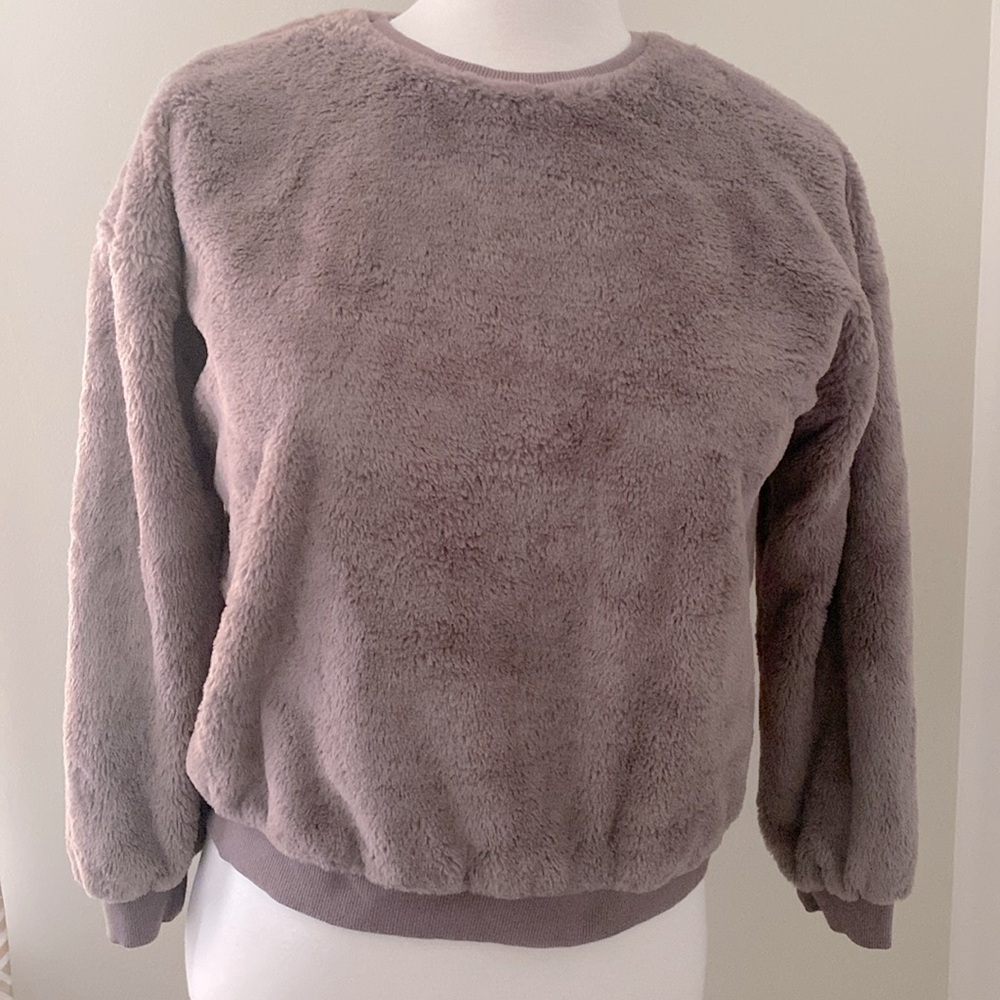 Philosophy Sherpa Faux Fur Top - Picture 2 of 7